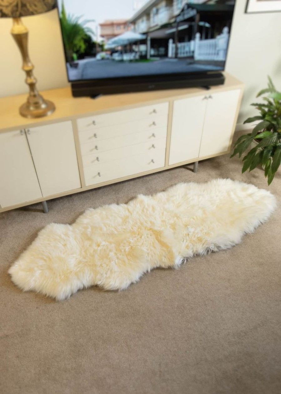 Lambland British Sheepskins | British Premium Natural White Sheepskin Rug