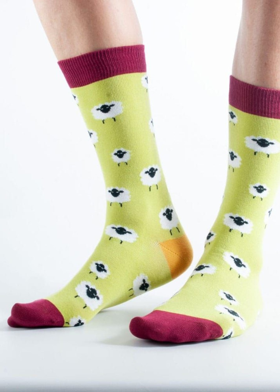 Doris & Dude Socks | Bamboo & Organic Cotton Lime Sheep Socks