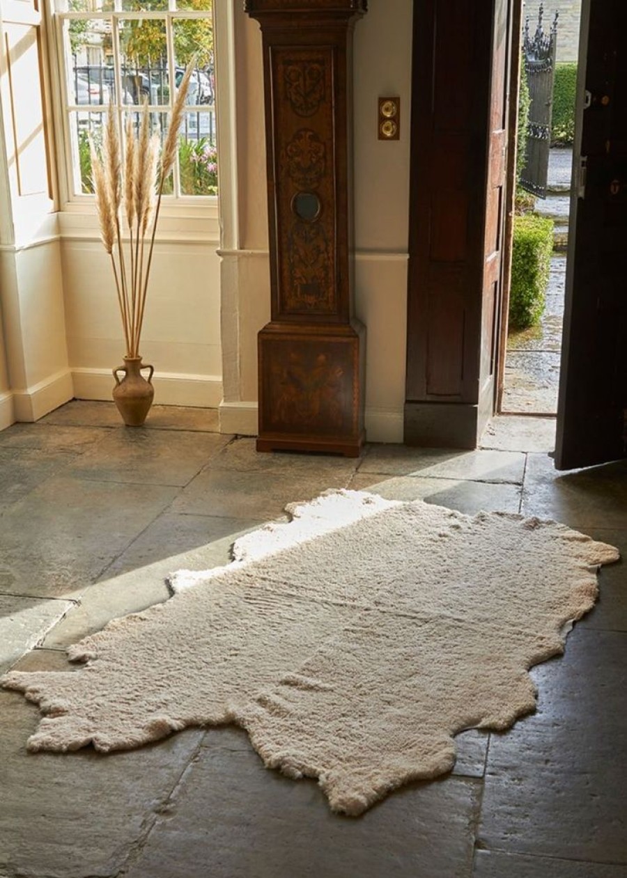 Owen Barry Icelandic & Tibetan Sheepskins | Swedish Sheepskin Quad Rugs