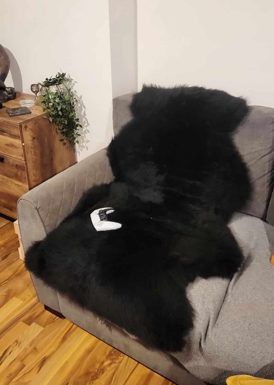 Lambland British Sheepskins | British Black Sheepskin Armchair Liner