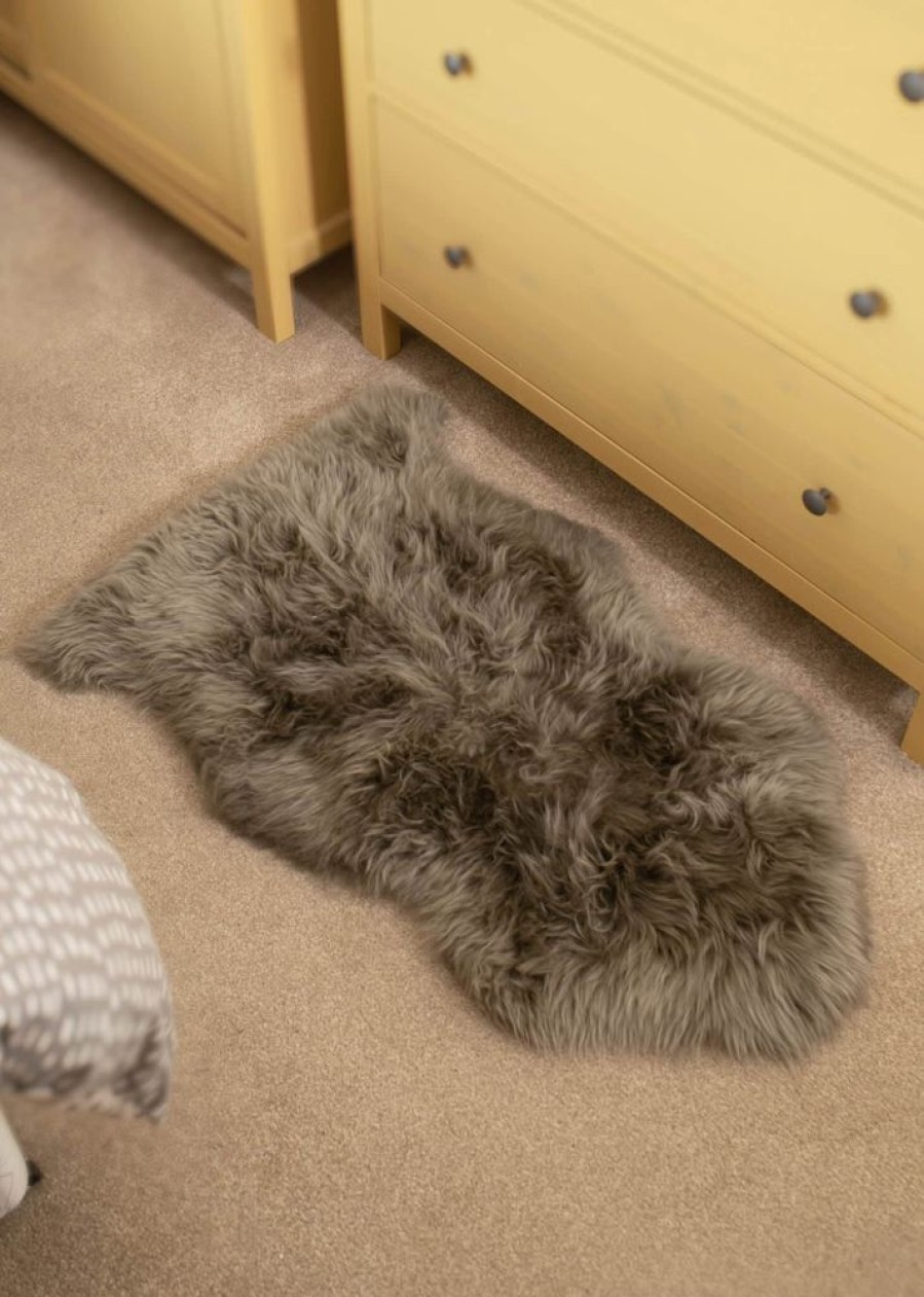 Lambland Eco Tanned Sheepskins | Eco Tanned Luxury Pewter Sheepskin