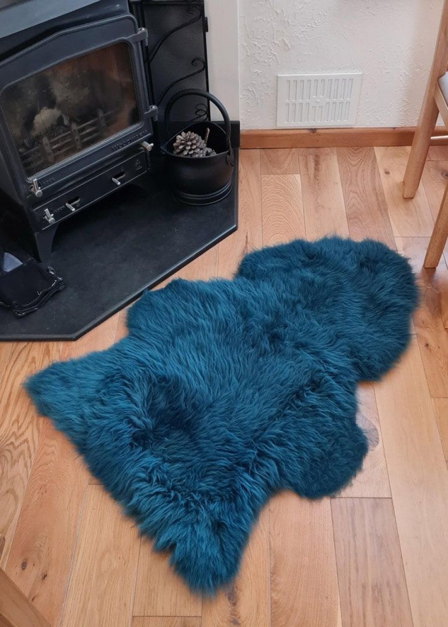 Lambland British Sheepskins | British Premium Teal Sheepskin Rug