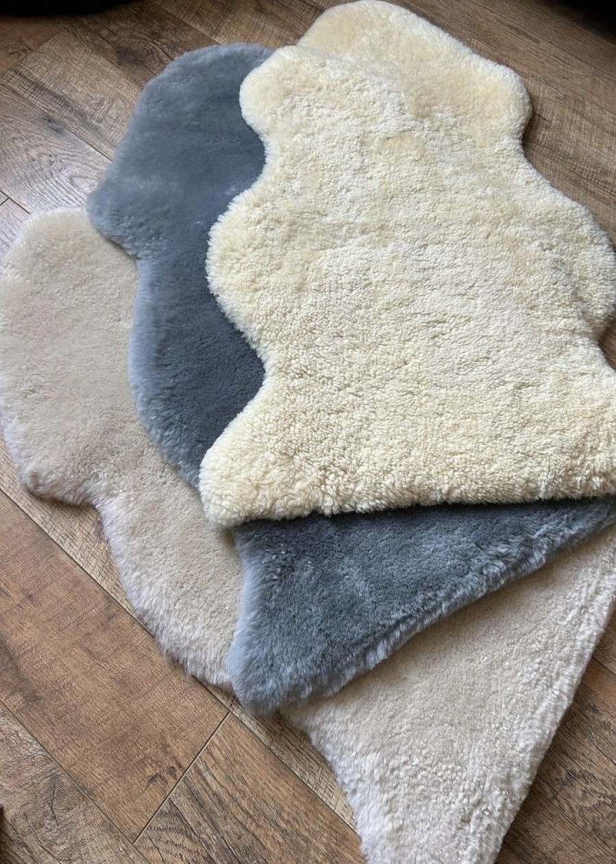 Lambland British Sheepskins | British Premium Medical Sheepskin Rug In Soft Grey