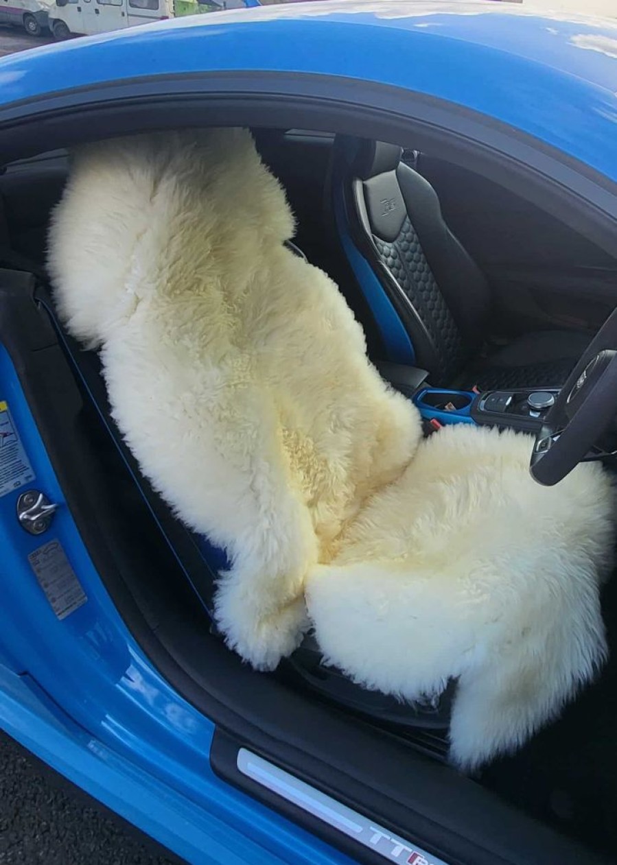 Lambland Seat Covers | British Ivory Sheepskin Carseat Cover