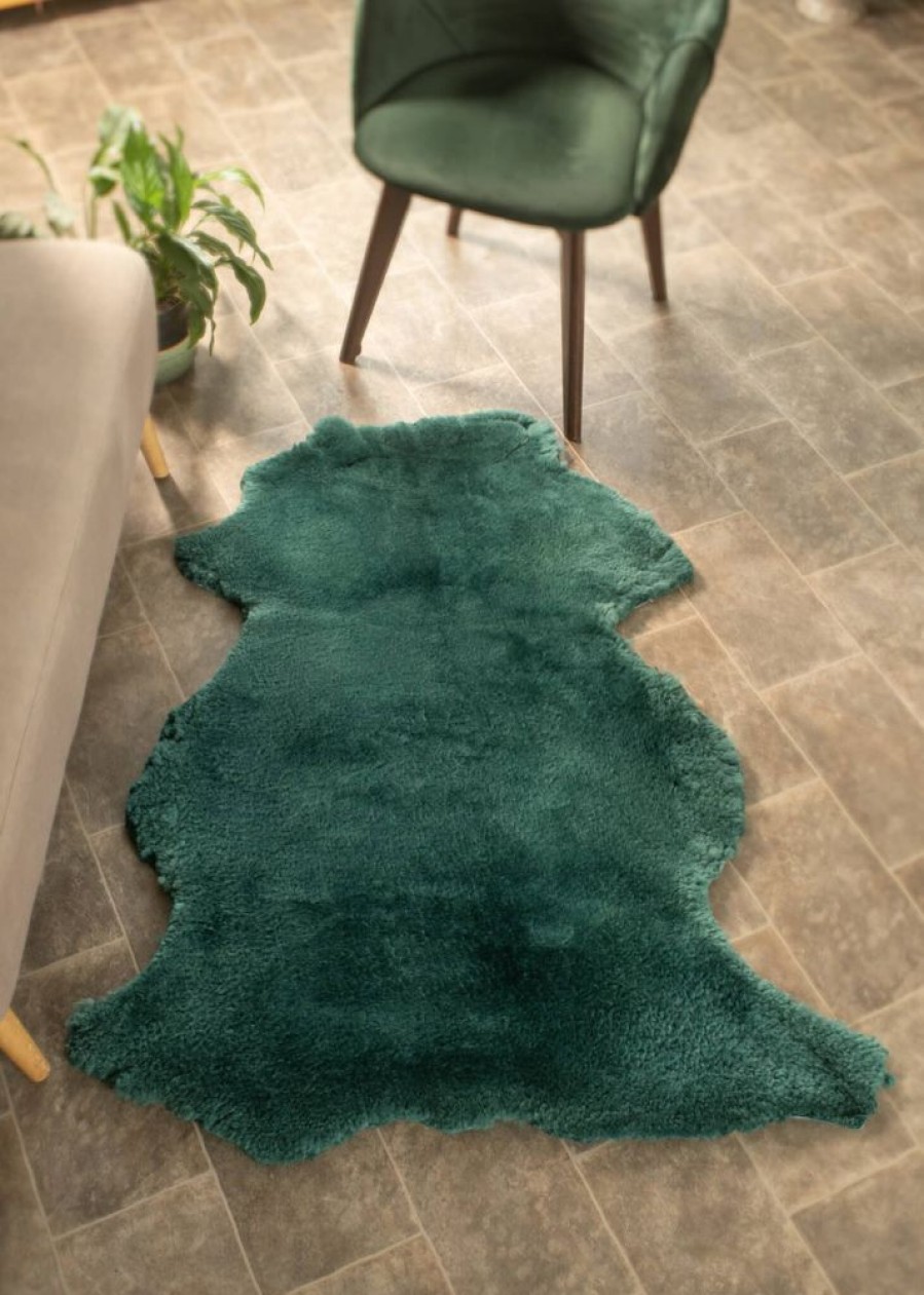 Lambland North American Merinos | Medical Green North American Untrimmed Sheepskin