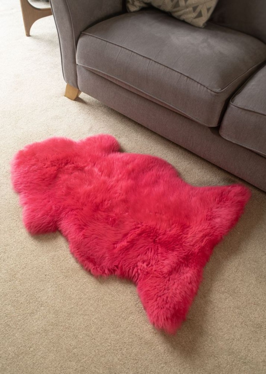 Lambland British Sheepskins | British Premium Fuschia Sheepskin Rug