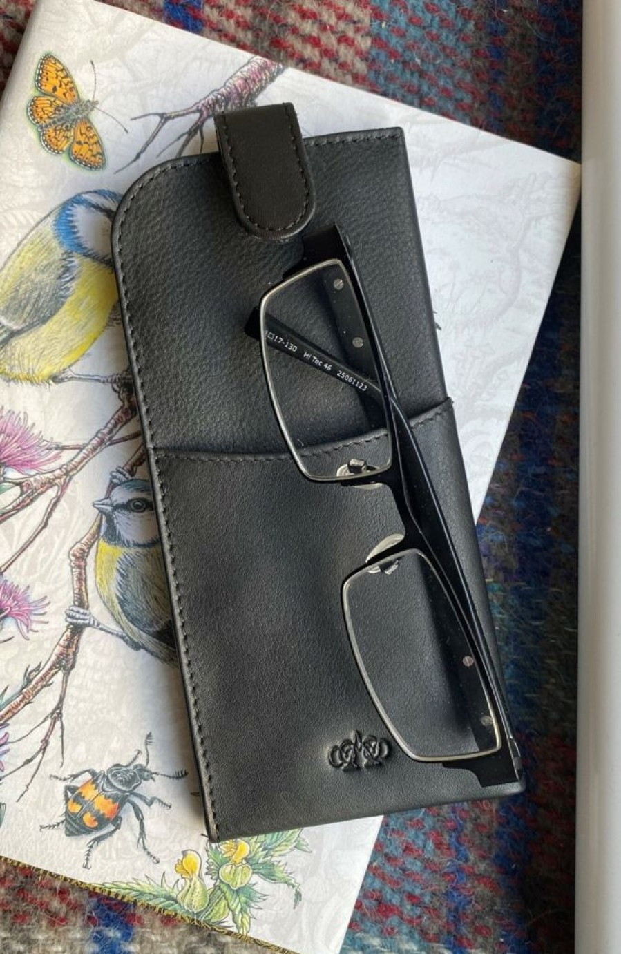 Arnicus Leather Glasses Cases | Real Leather Popper Fastened Glasses Case