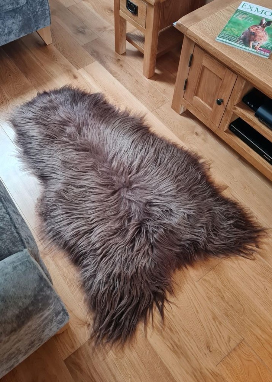 Lambland Eco Tanned Sheepskins | Eco Tanned Long Wool Taupe Tipped Sheepskin