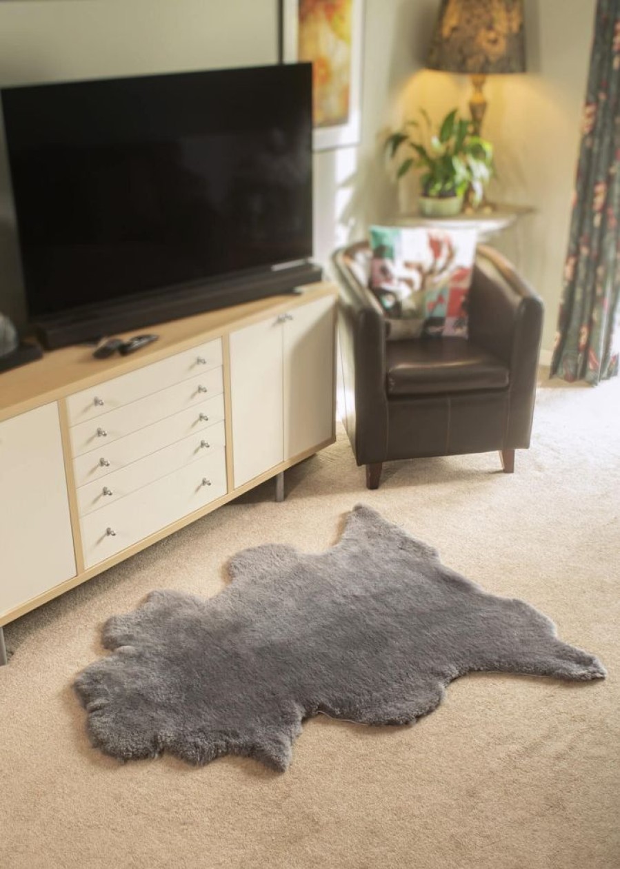 Lambland North American Merinos | Light Grey North American Untrimmed Sheepskin