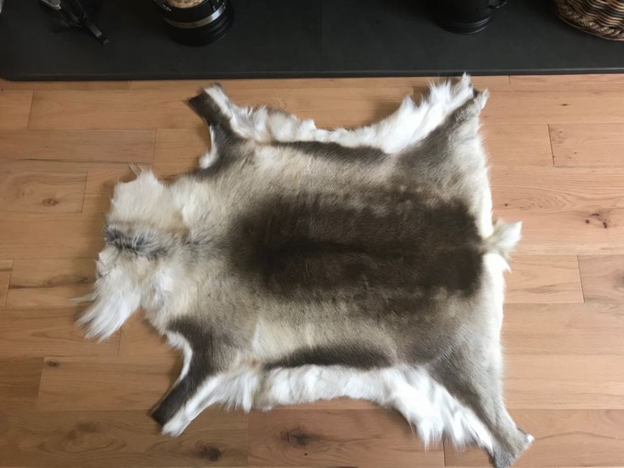 Lambland Reindeer Hides | Extra Large Reindeer Hide In Dark Natural Shades