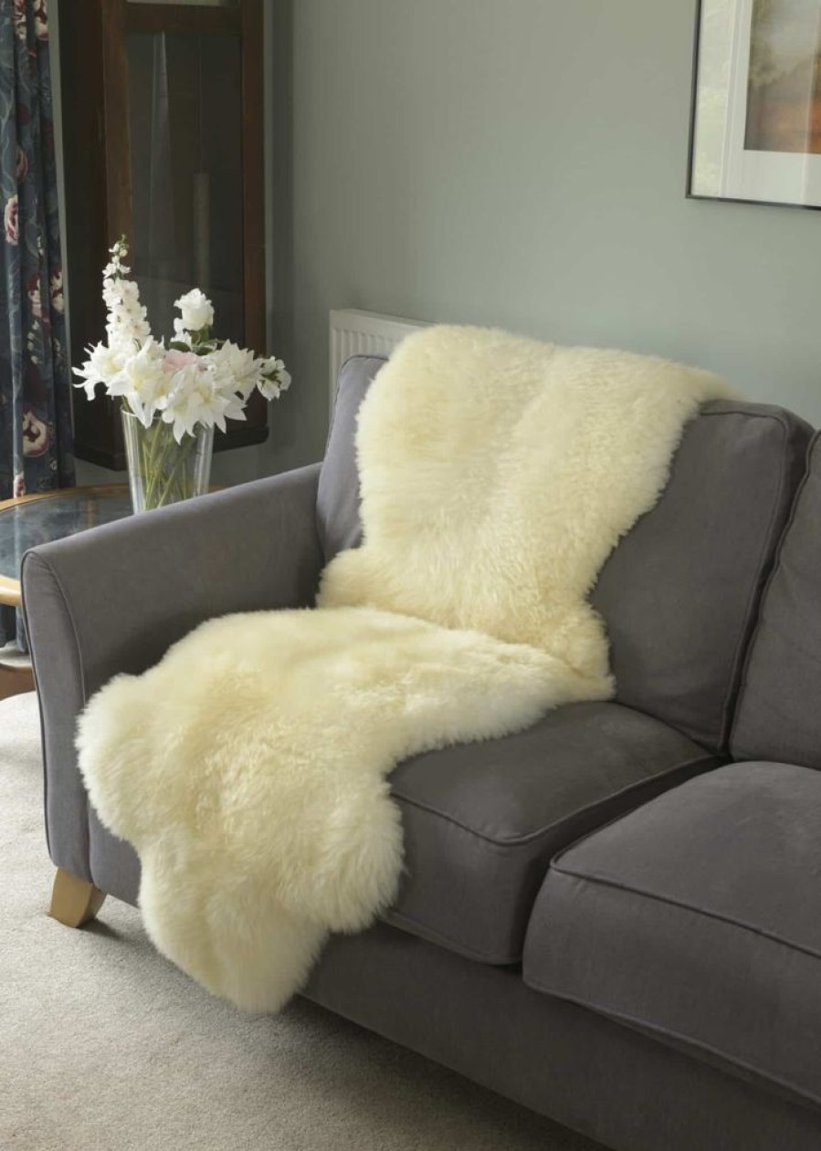 Lambland British Sheepskins | British Ivory Sheepskin Armchair Liner